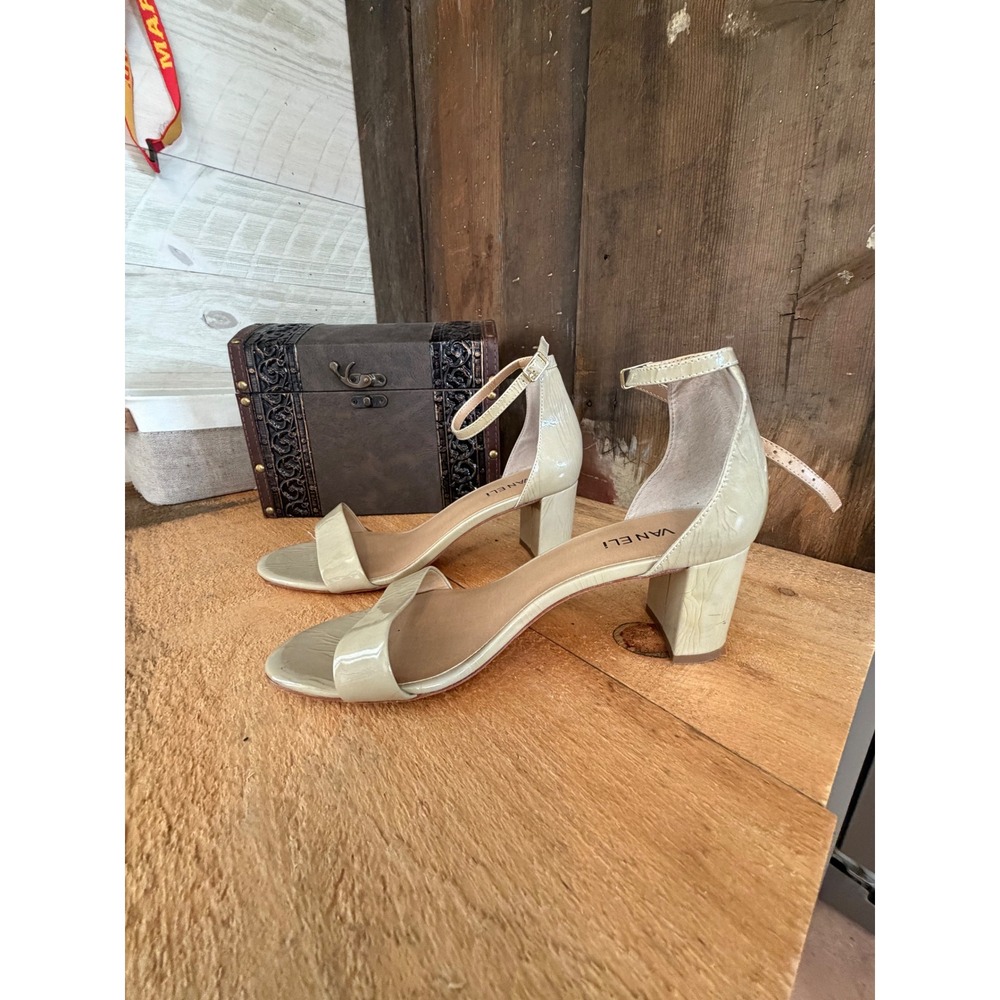 VANELi Patent Leather Block Heel Sandals Nude Taupe Minimalist Size 9.5